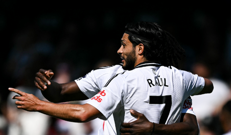 Raúl Jiménez vuelve a anotar con el Fulham. Foto: AFP