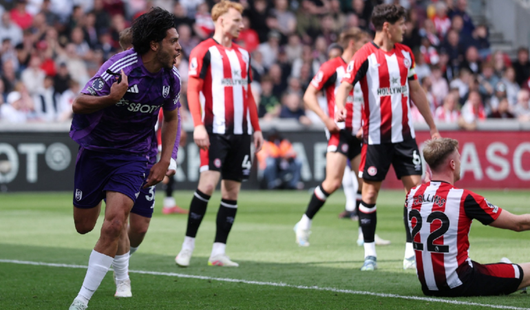 Raúl Jiménez vuelve a anotar con el Fulham. Foto: Reuters