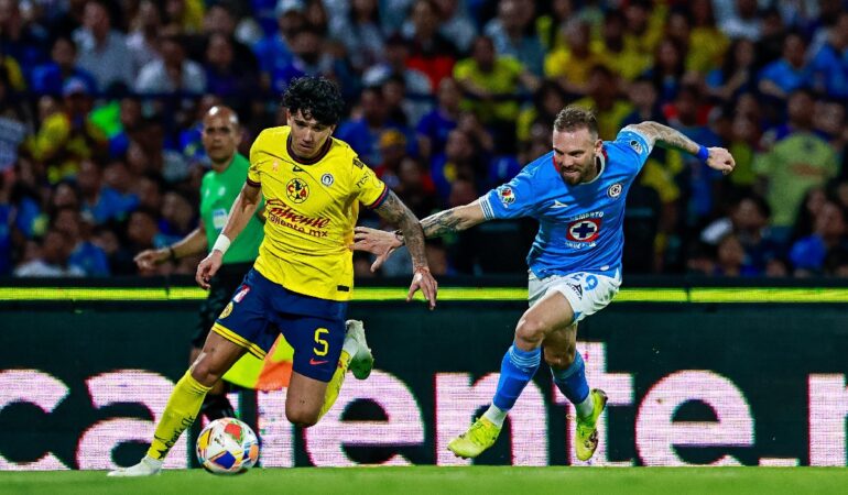 Rodolfo Rotondi fue el MVP del partido Cruz Azul vs América / Foto: Luis Garduño