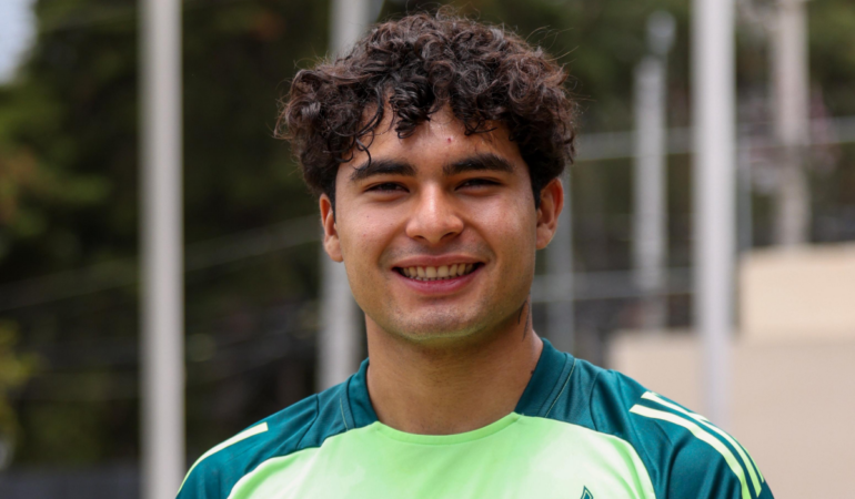 Stephano Carrillo quiere seguir el ejemplo de Santiago Giménez / Foto: Lesslie Arredondo