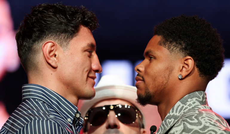William Zepeda llega a la pelea ante Stevenson como campeón interino invicto