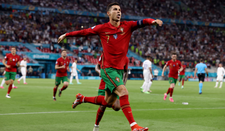 Cristiano Ronaldo quiere levantar otra Euro con Portugal. FOTO: REUTERS