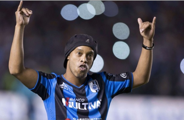 noti-dinho-turquia