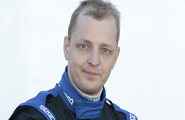 nota-autos-finlandia-hirvonen