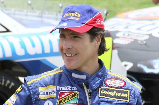 nota-autos-canels-domínguez