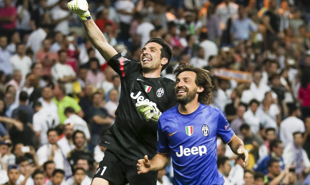 buffon-pirlo-04062015