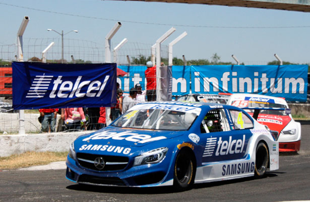 nota-autos-telmex-escuderia