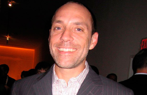 nota-espe-jason-alexander