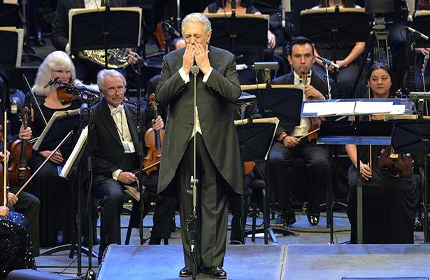 nota-espe-placido-domingo