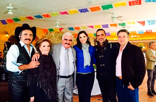 nota-espe-vicente-fernandez