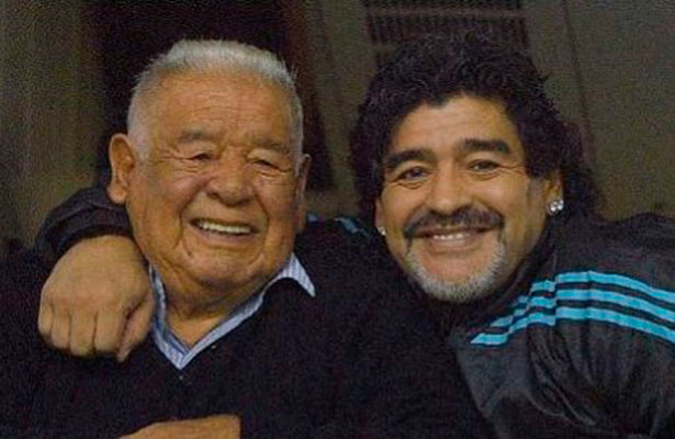 nota-futi-maradona-papa