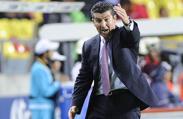 nota-futm-chivas-delatorre