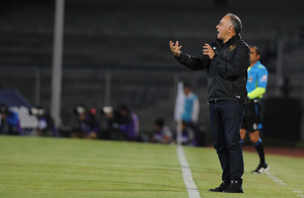 nota-futm-pumas-vazquez