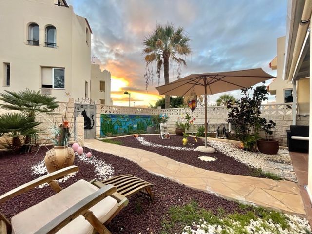 Apartment in Callao Salvaje, for sale