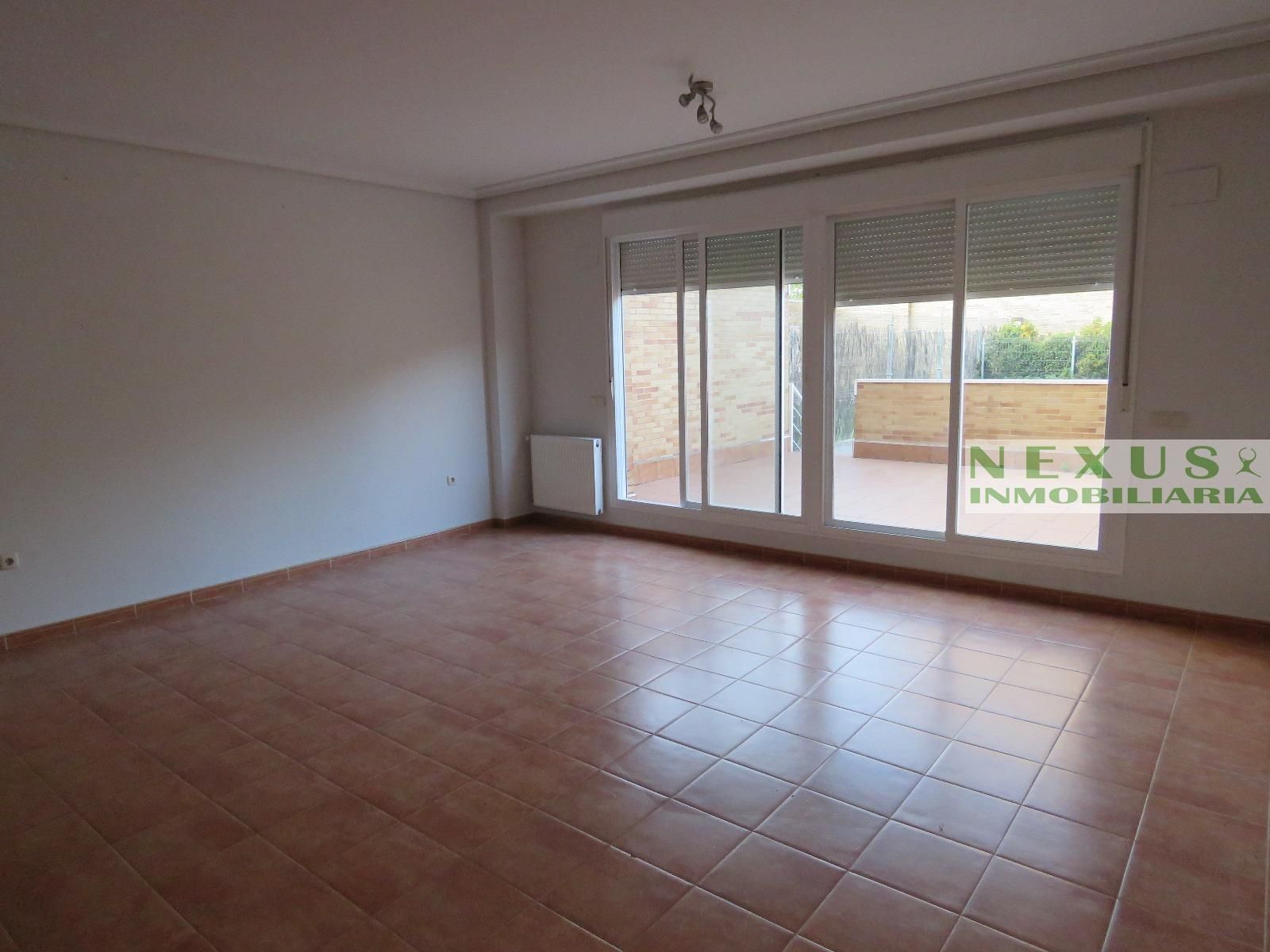 Вилла в Cáceres, Macondo, продажа