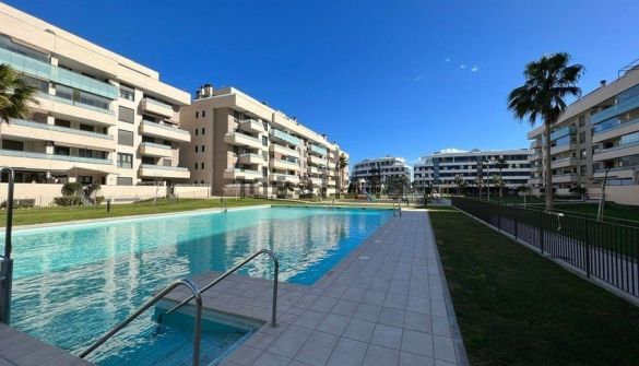 Flat in Torremolinos, for sale