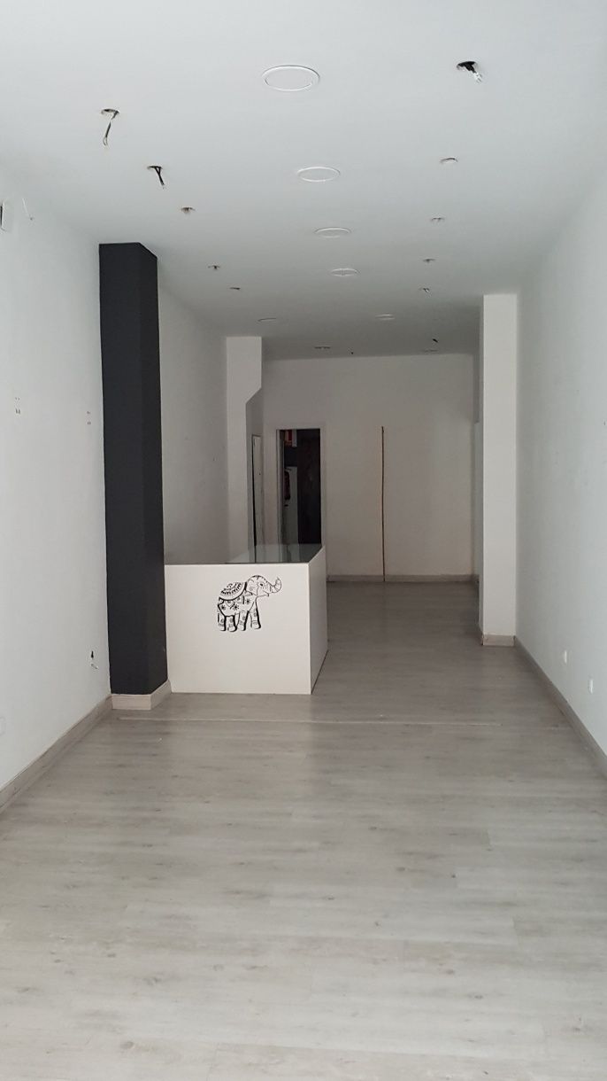 Commerciële Ruimte in Gijón, CENTRO, te huur