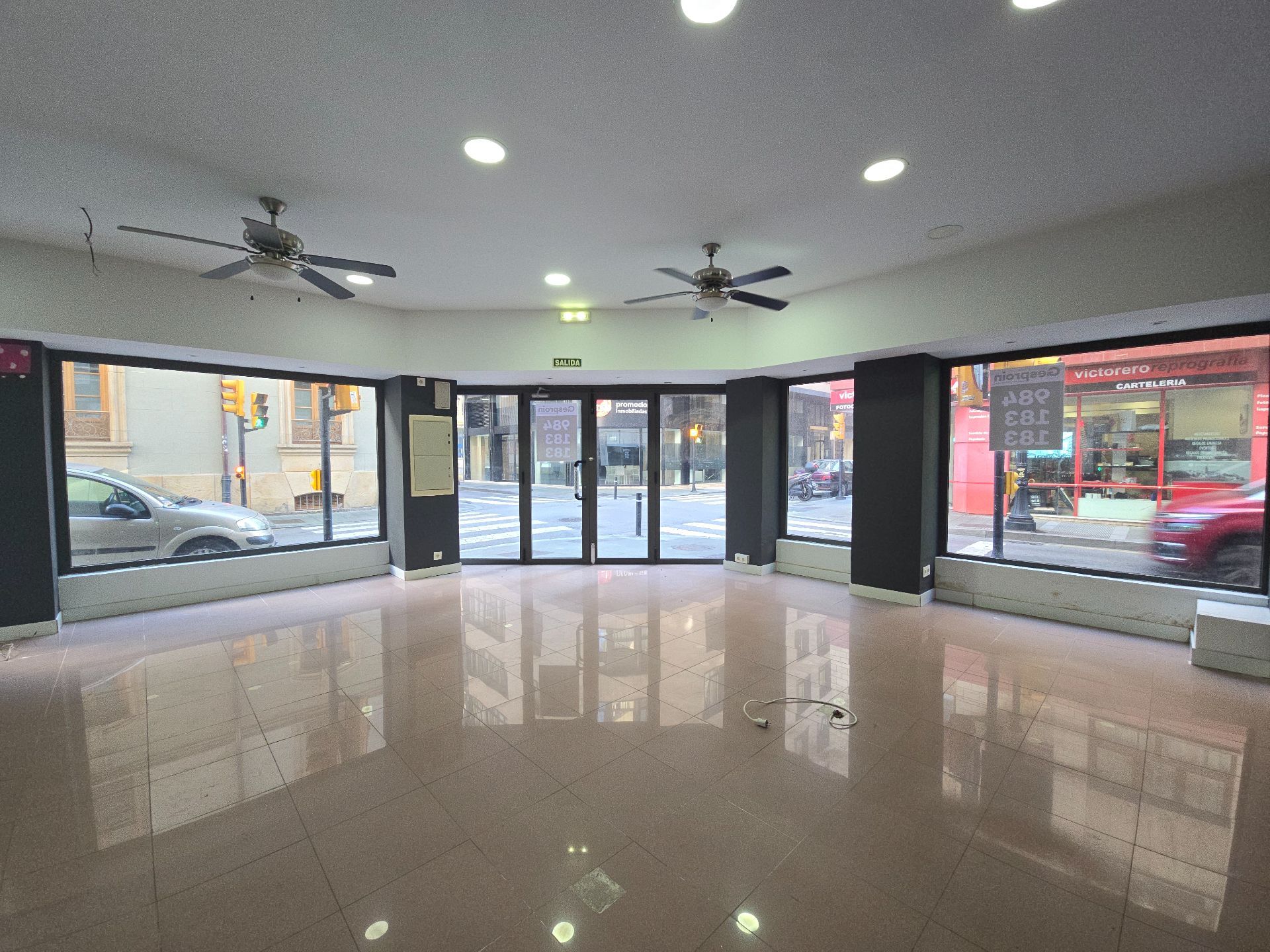 Local comercial en Gijón, CENTRO, alquiler