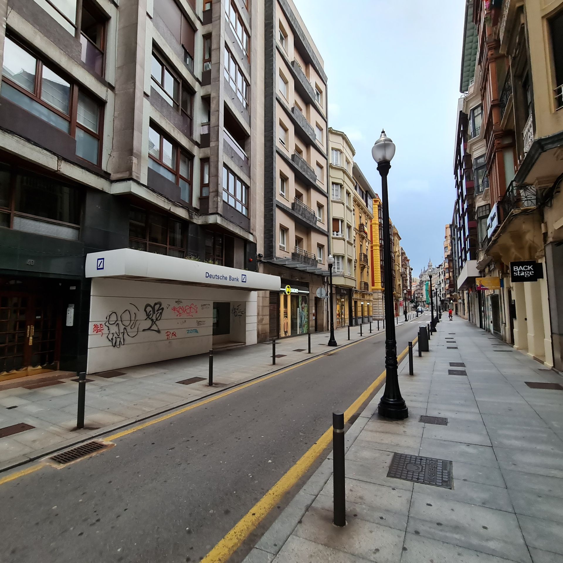 Commerciële Ruimte in Gijón, CENTRO, te huur