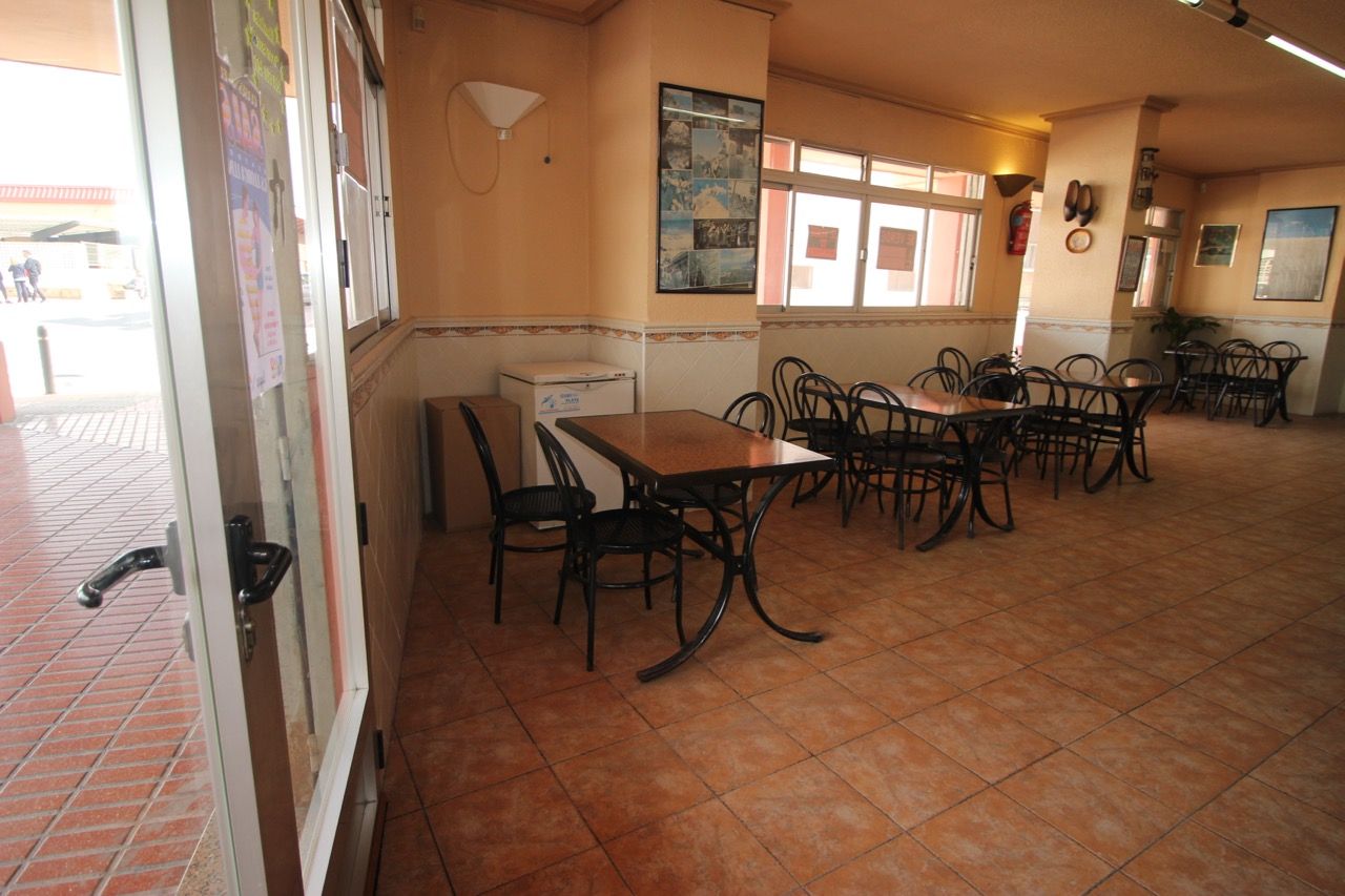 Local comercial en Benidorm, Estación, venta