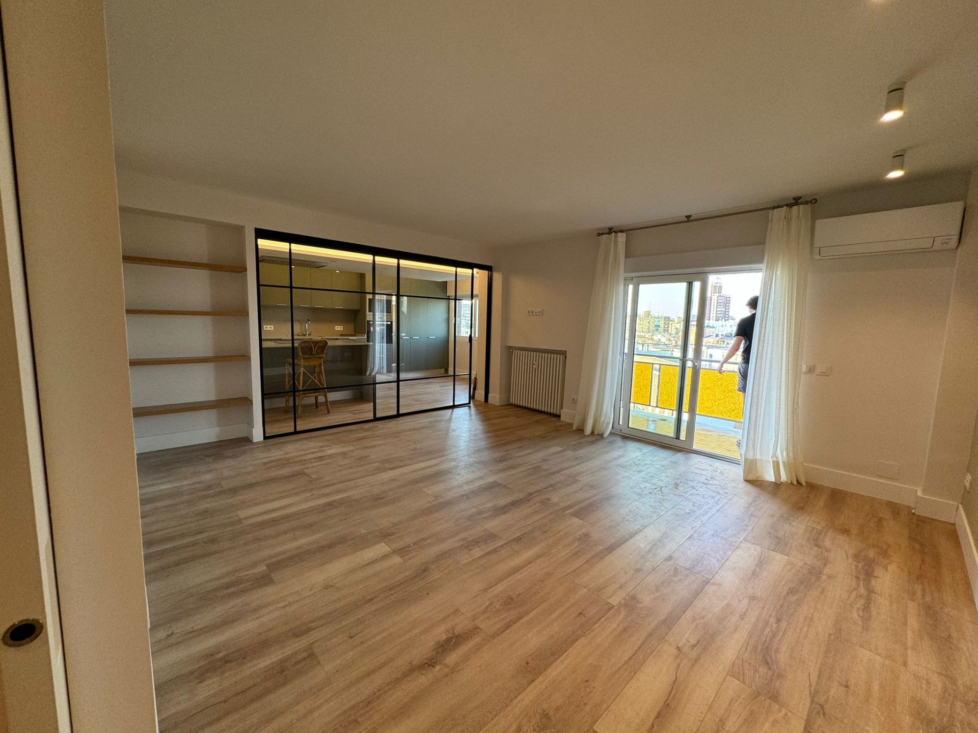 Appartamento in Madrid, El Viso, affitto