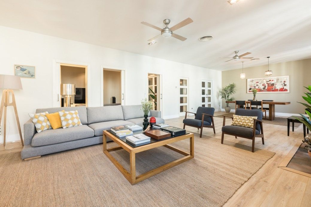 Flat in Madrid, Centro Huertas-Cortes, for sale