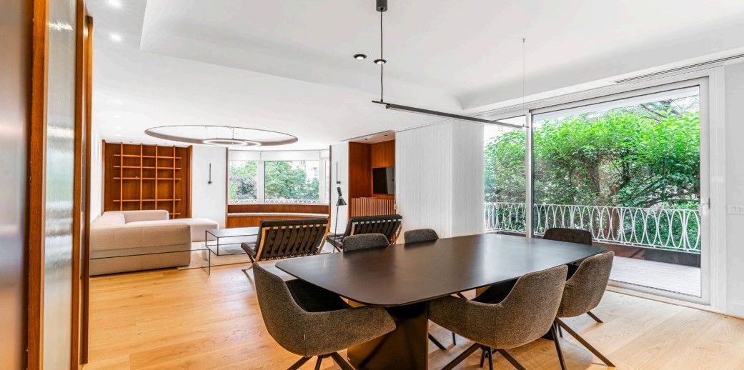 Квартира в Madrid, Salamanca Castellana, продажа