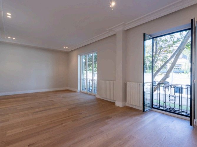 Appartamento in Madrid, Salamanca Castellana, vendita