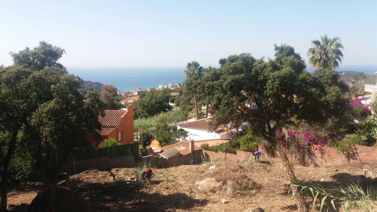 Grondstuk in Lloret de Mar, te koop