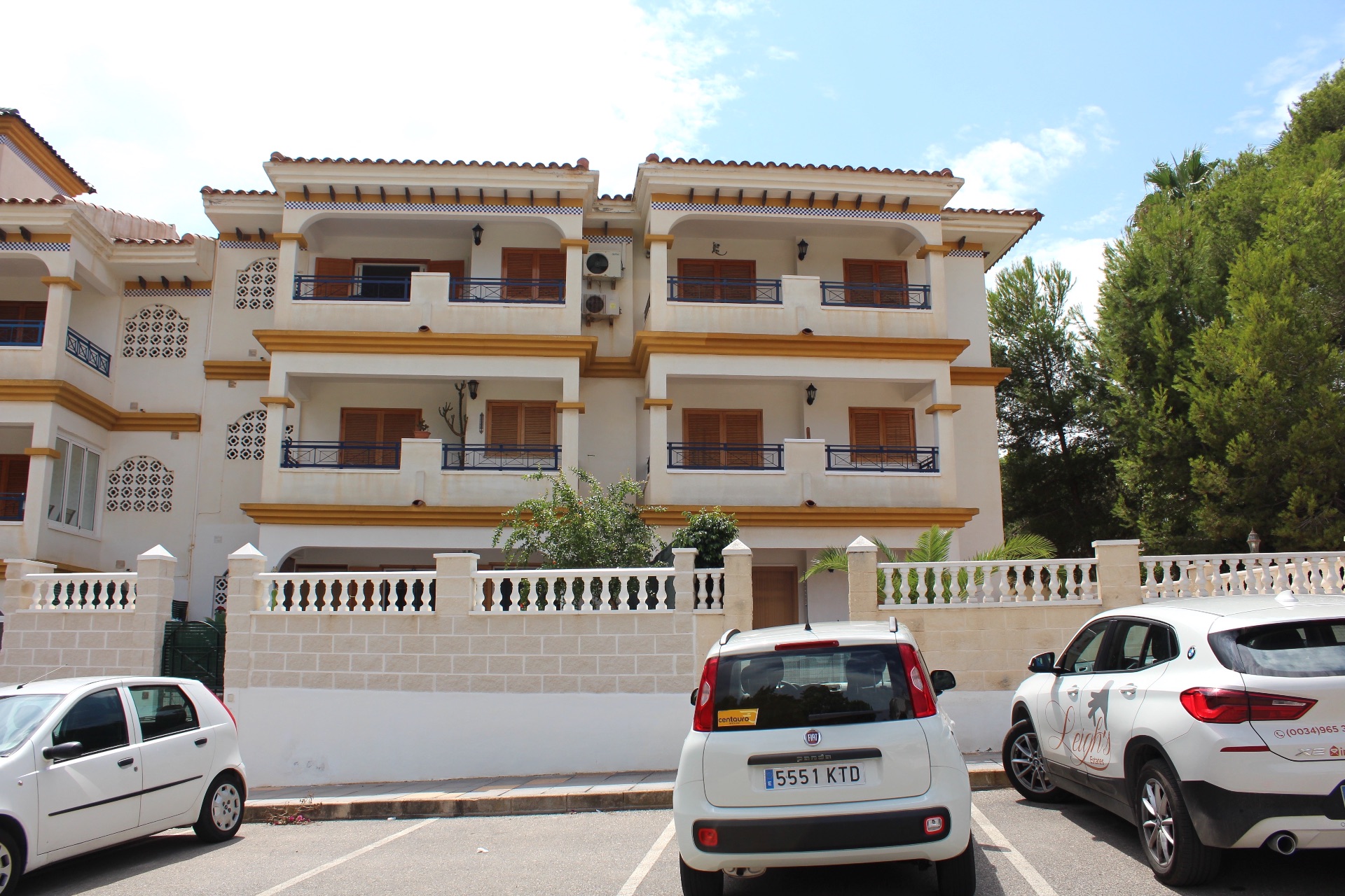 Apartment in Mil Palmeras, for sale