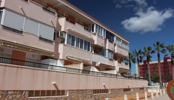 Apartment in Mil Palmeras, for sale