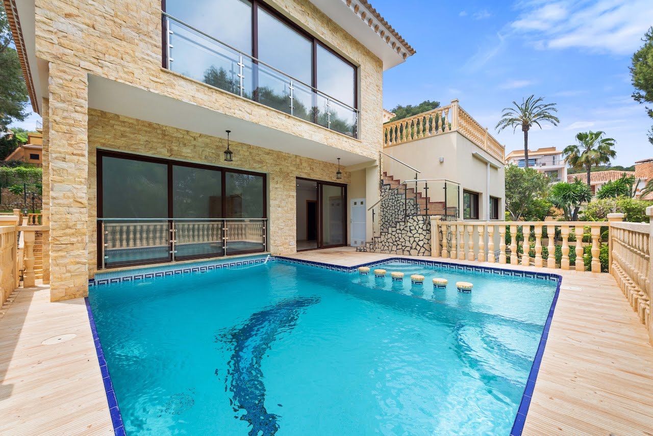Villa in Dehesa de Campoamor, for sale