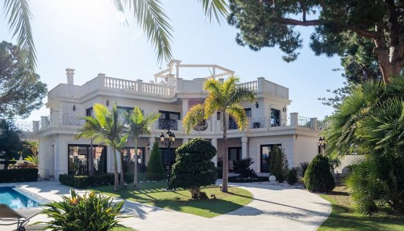 Villa in Dehesa de Campoamor, for sale