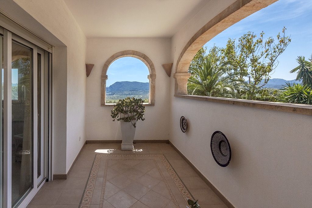 Detached Villa in Jávea - Resale