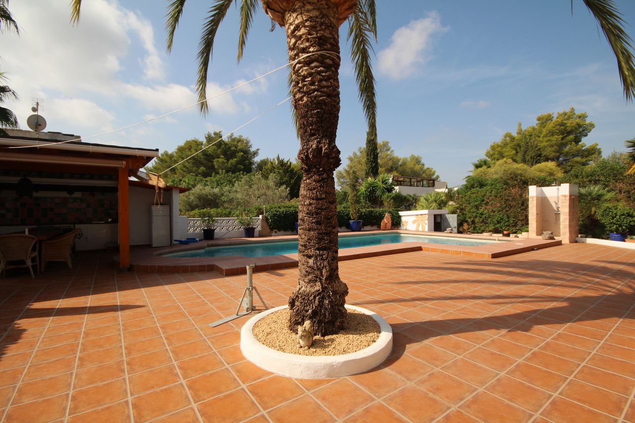 Detached Villa in Jávea - Resale