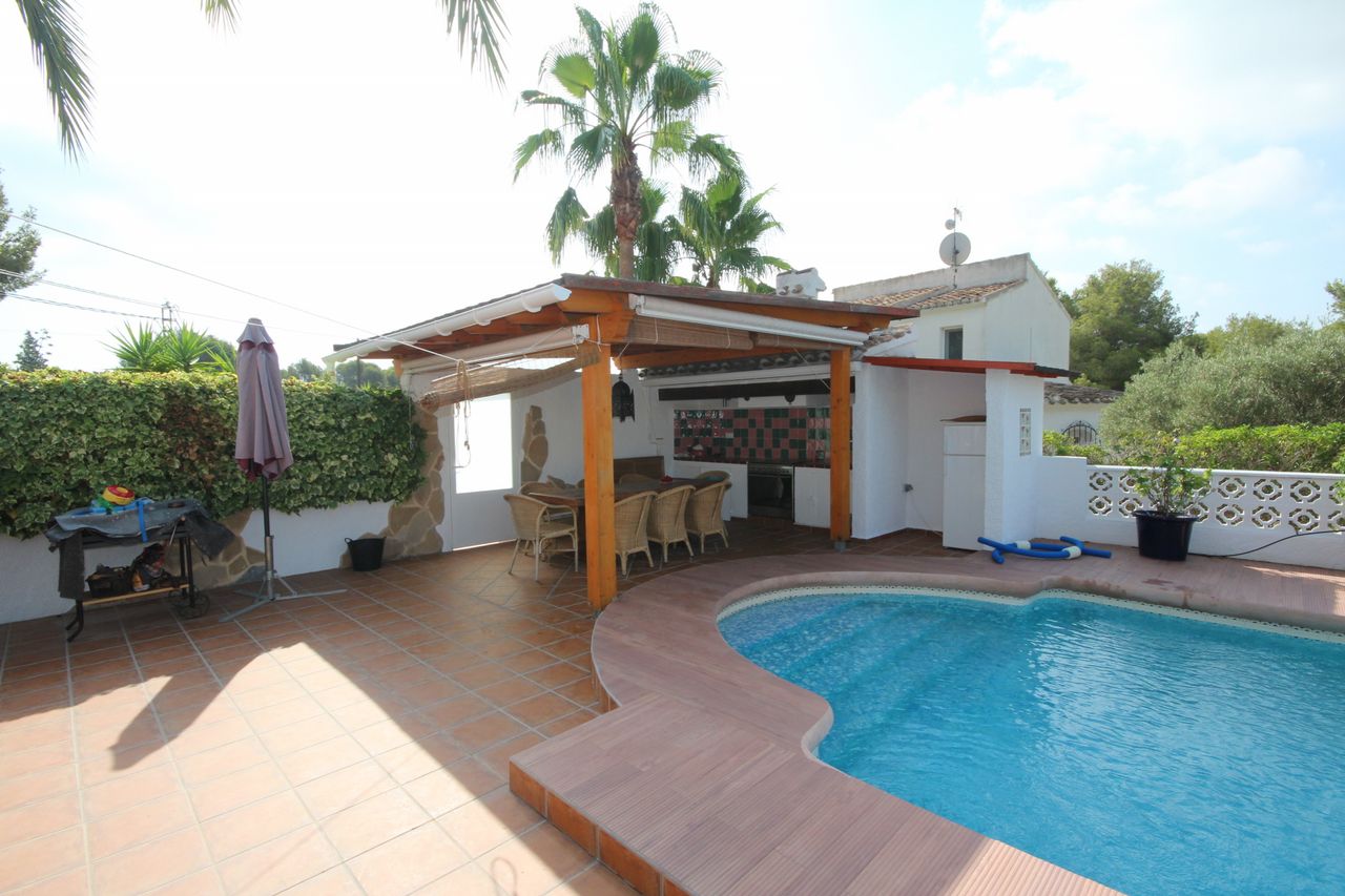 Detached Villa in Jávea - Resale