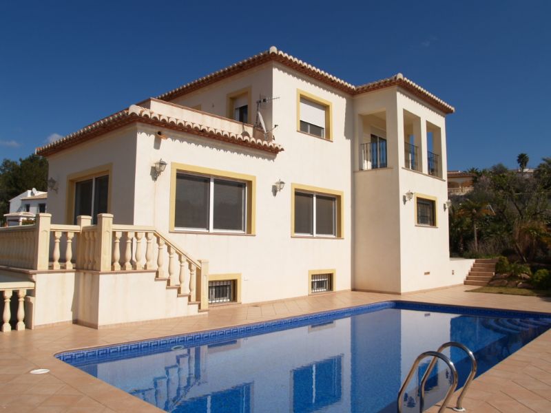 Detached Villa in Jávea - Resale