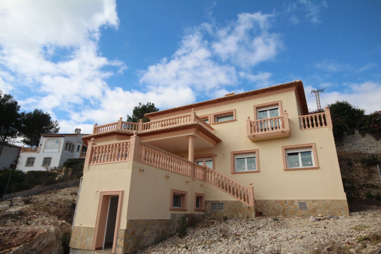 Chalet independiente en Jávea - Obra nueva