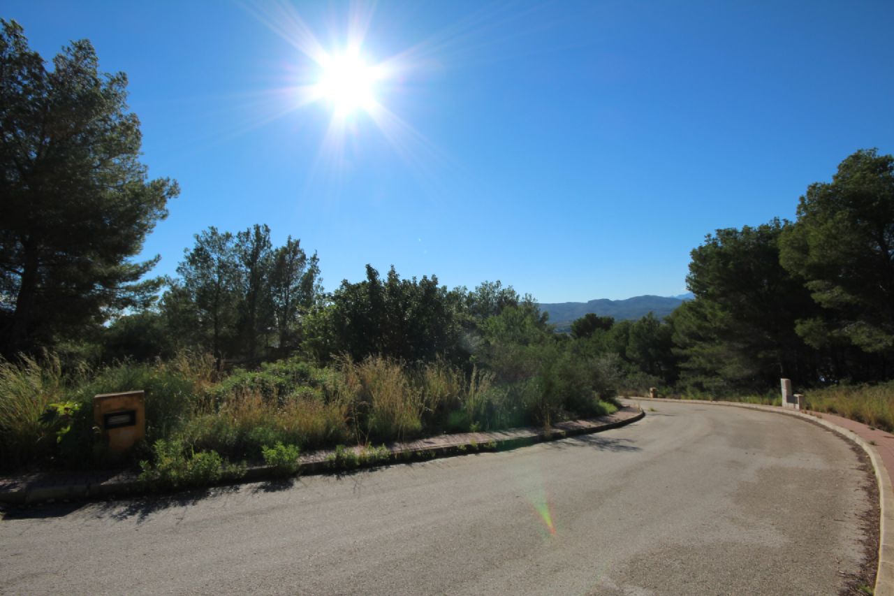 Parcela en Jávea - Reventa