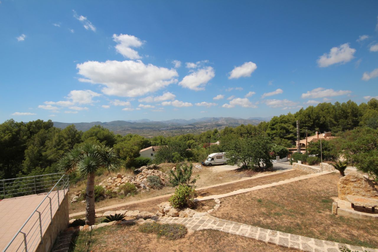 Detached Villa in Jávea - Resale