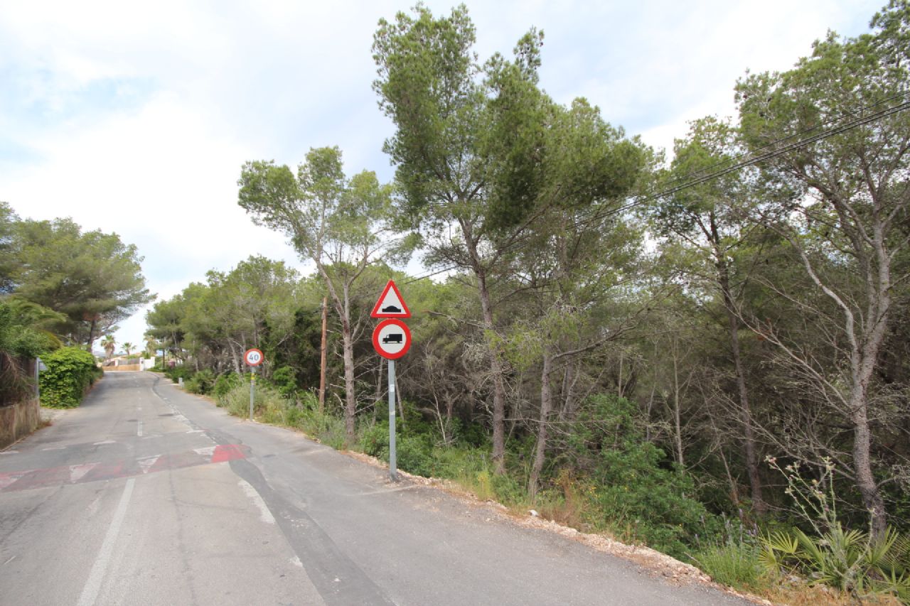 Parcela en Jávea - Reventa