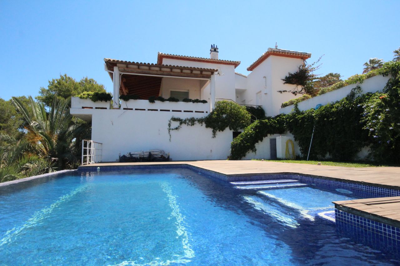 Chalet independiente en Jávea - Reventa