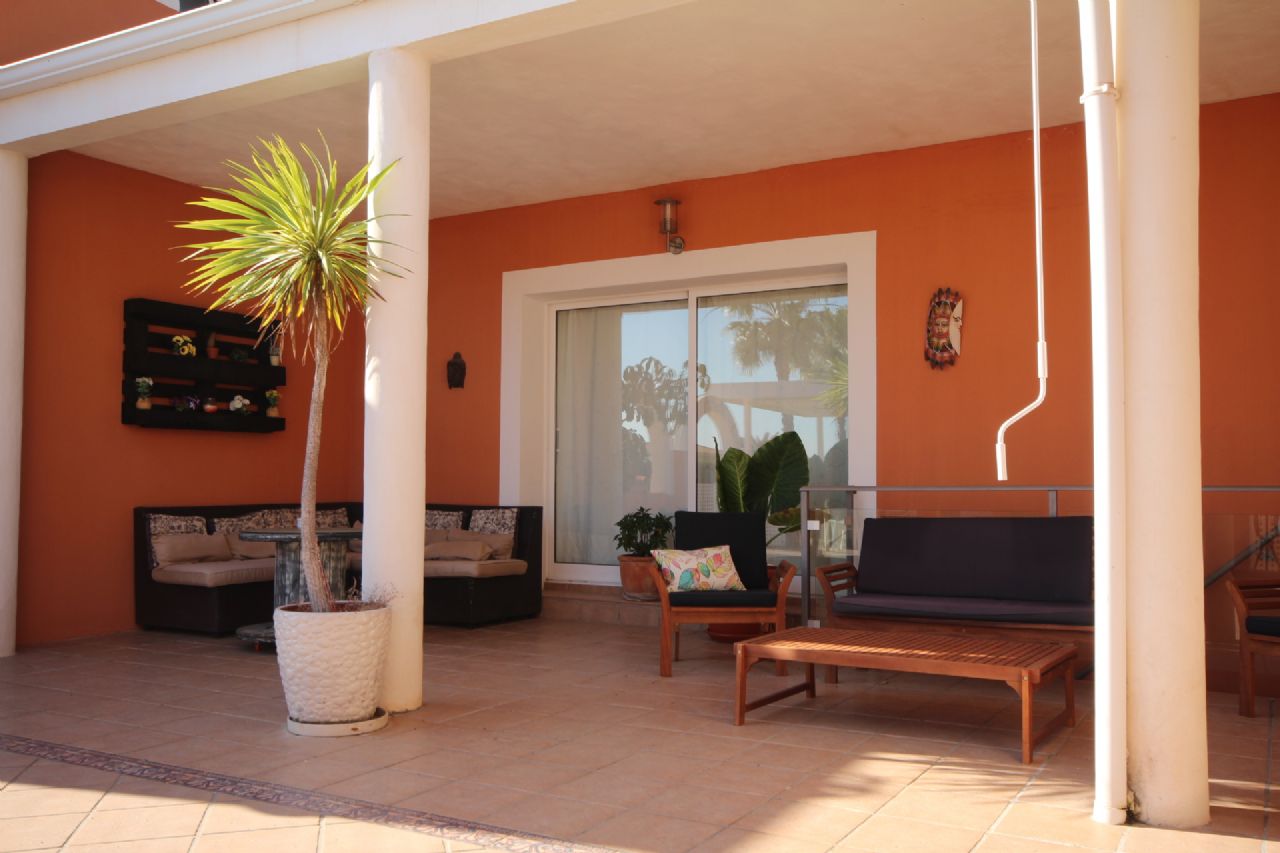 Chalet independiente en Jávea - Reventa