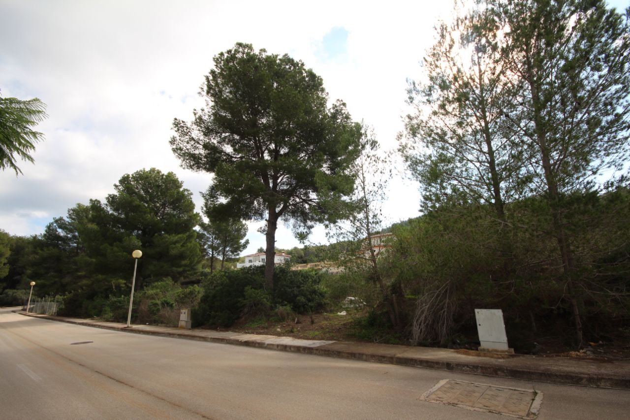 Land in Jávea - Resale