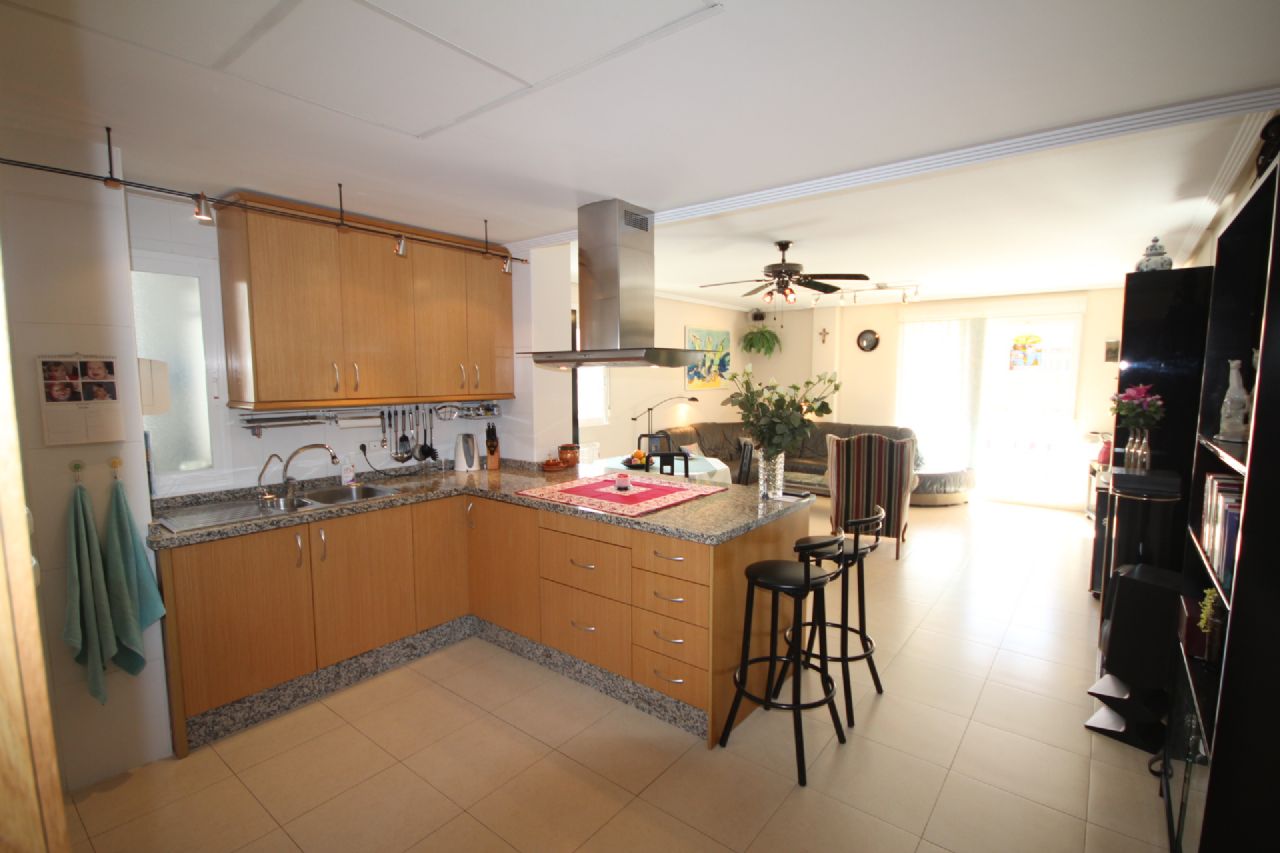 Apartment in Pedreguer - Resale