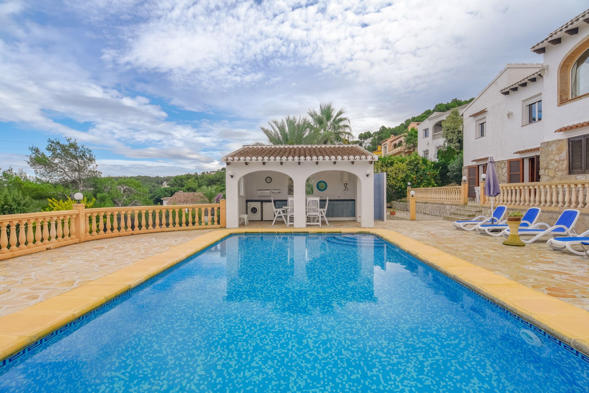 Villa dans Jávea - Revente