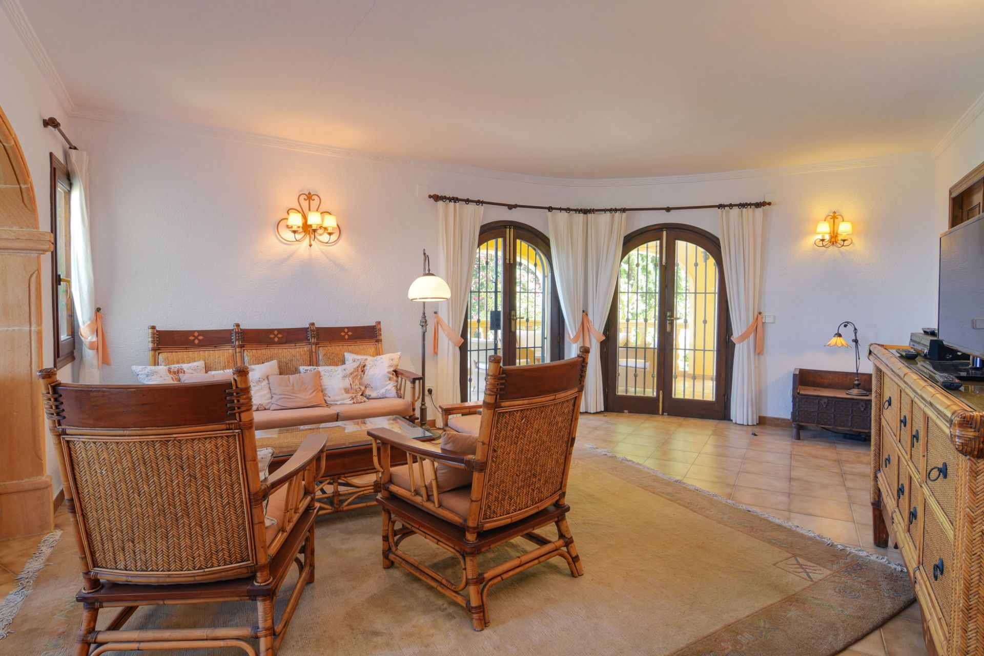 Detached Villa in Jávea - Resale