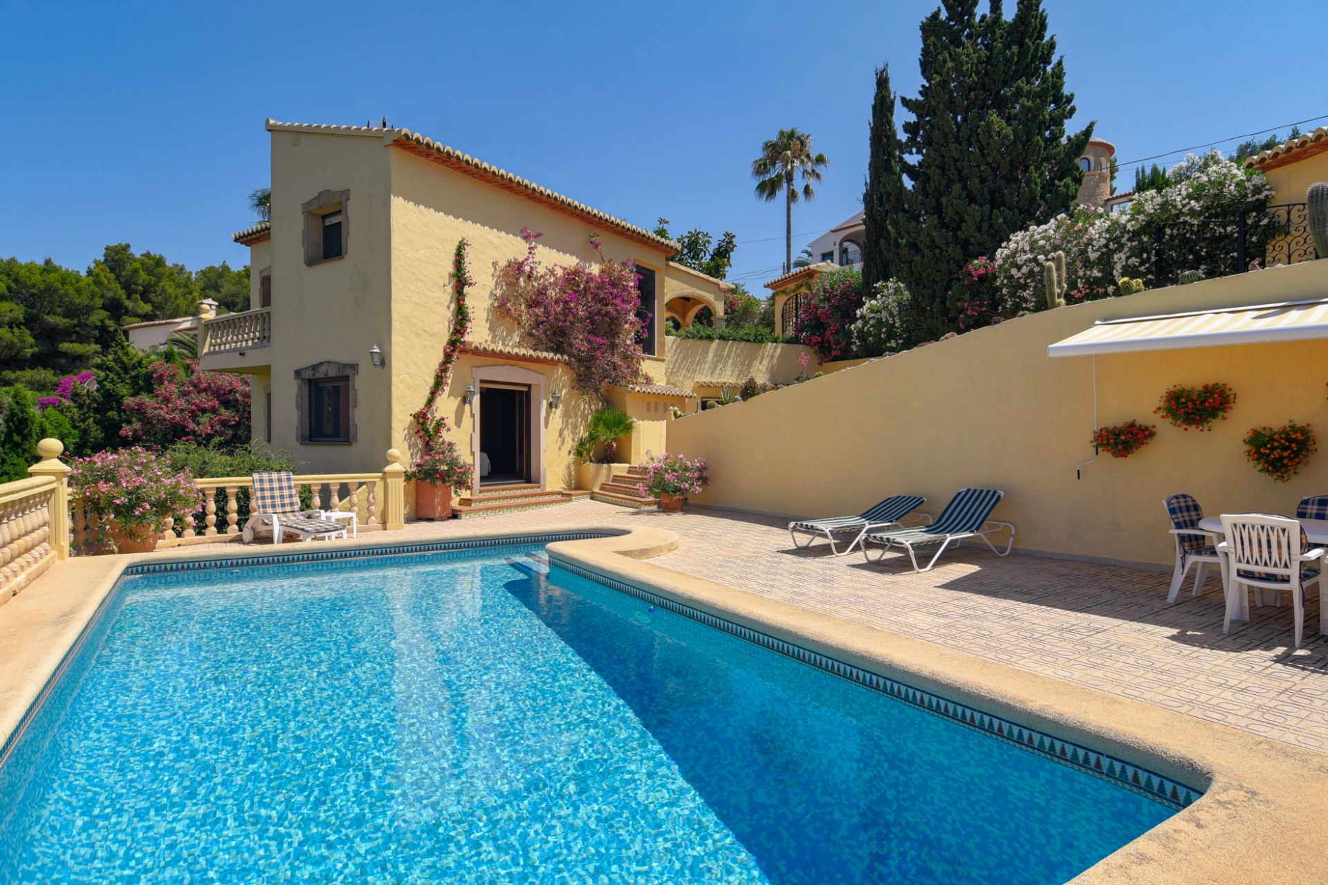 Detached Villa in Jávea - Resale