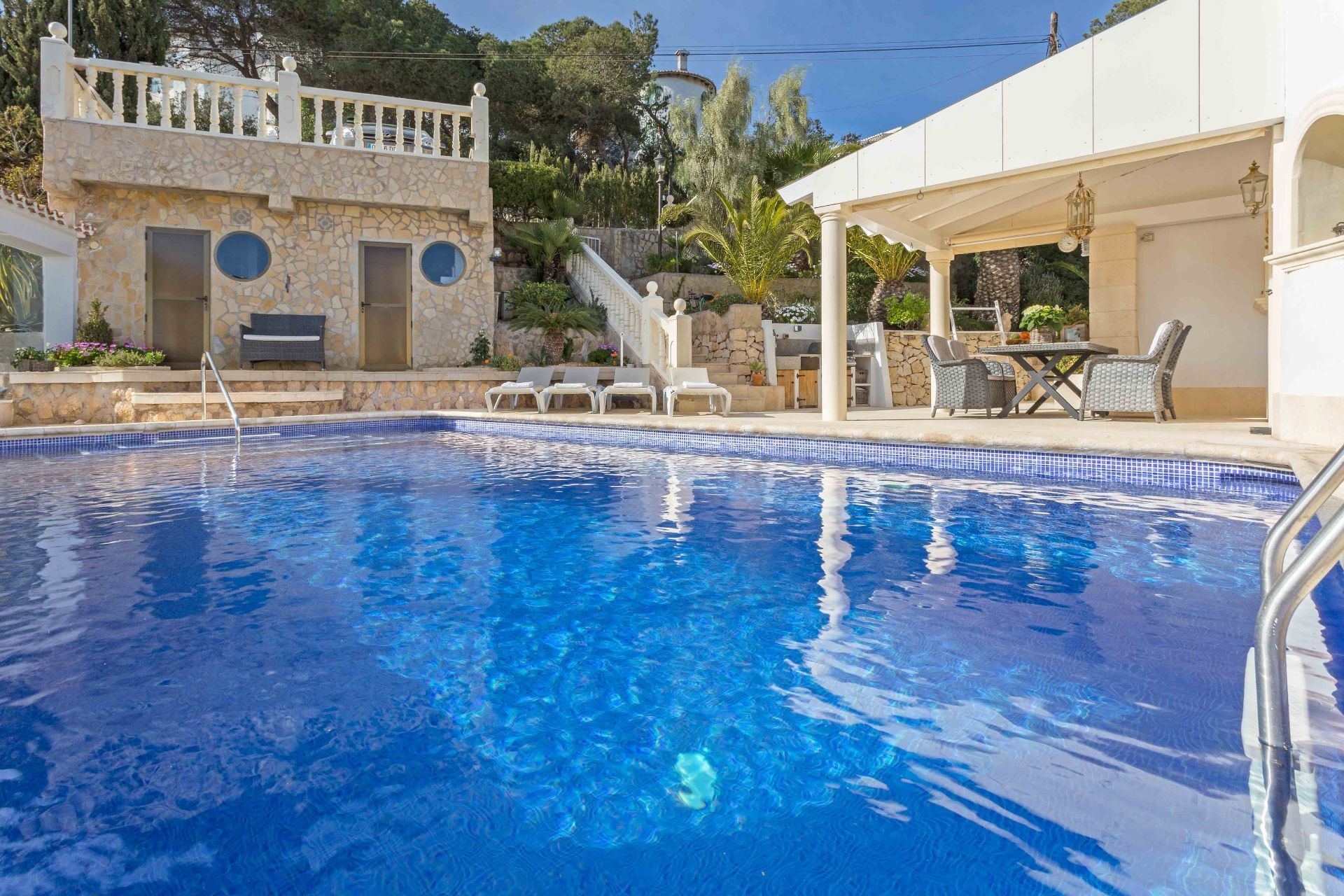 Detached Villa in Jávea - Resale