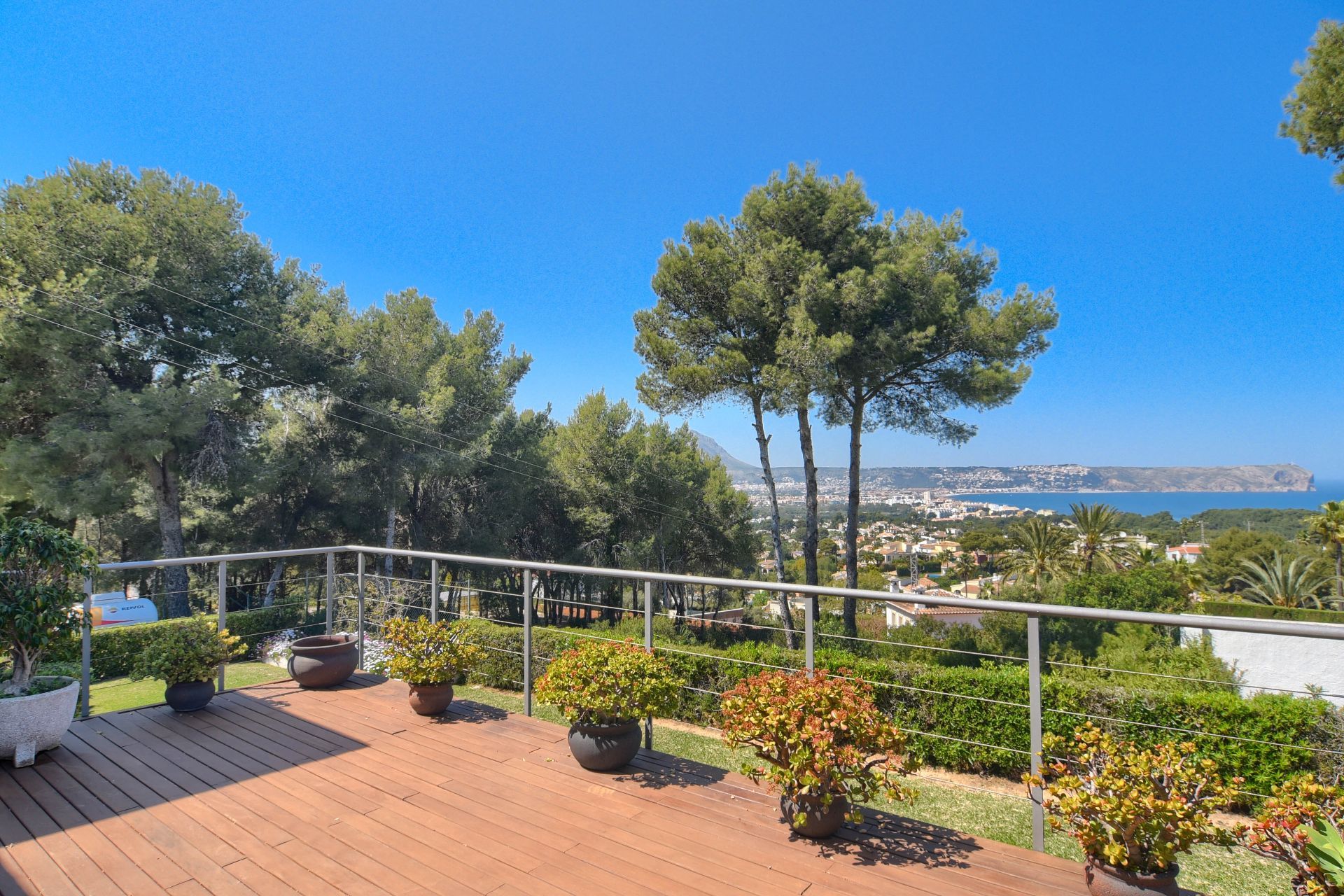 Detached Villa in Jávea - Resale